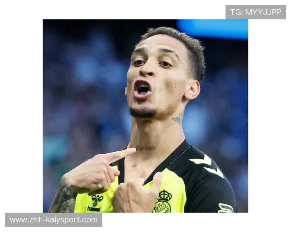 曼联旧将安东尼世界波吊射刷屏，安东尼十佳球