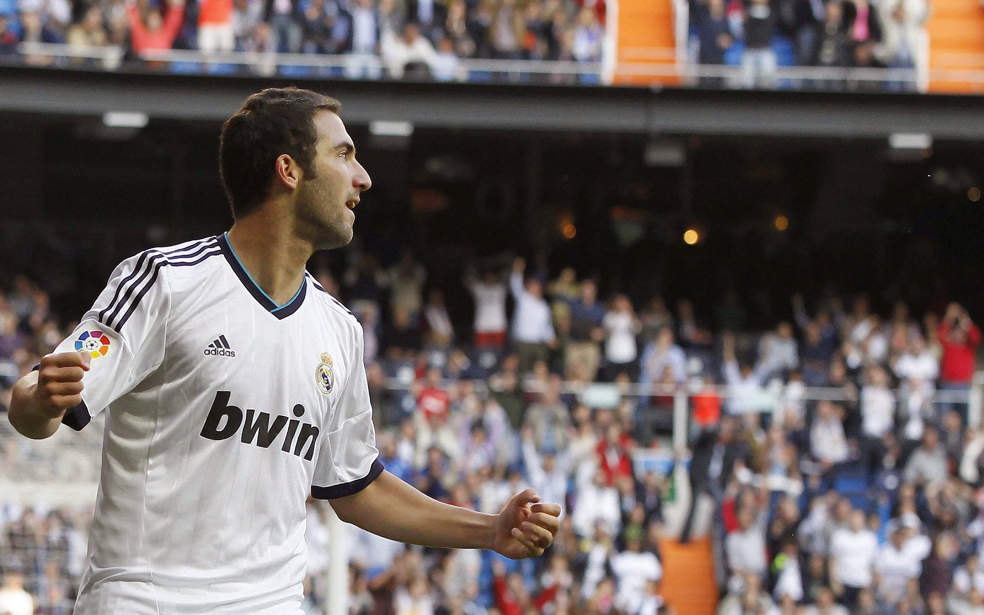 曼城击败多特蒙德，继续在欧冠赛场霸气表现，曼城vs多特蒙德历史战绩